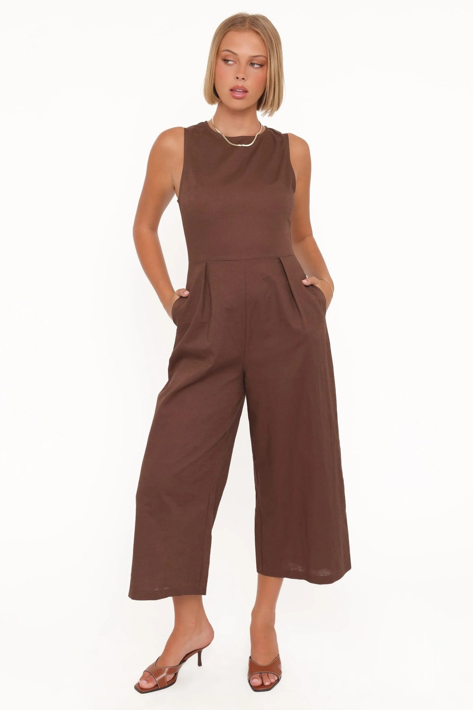Wide Leg Jumpsuit with Round Neckline and Functional Pockets